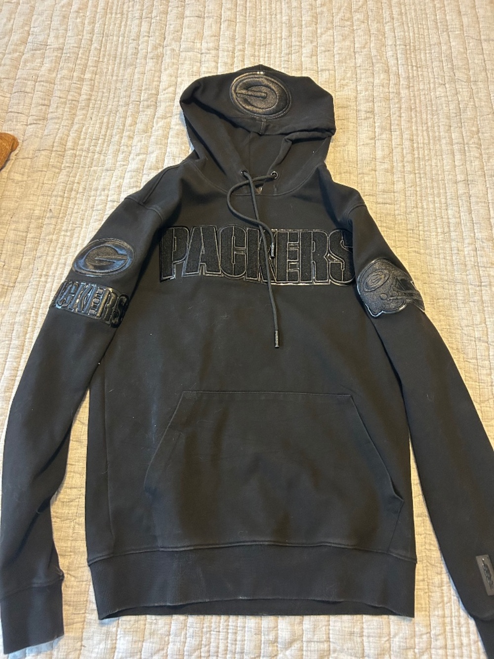 Women's Green Bay Packers matching pants/hoodie set, all black, size small